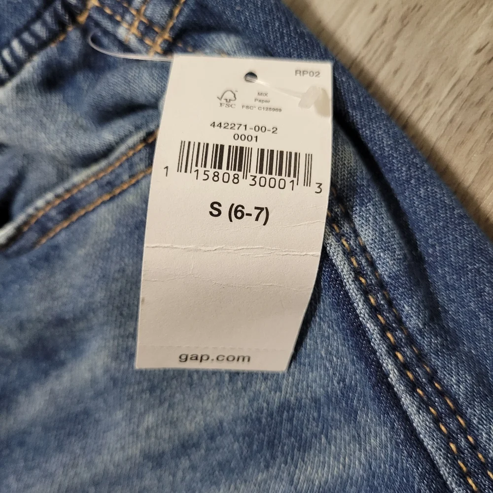 New Gap Kids Stretch Denim Skirt Size Small 6/7